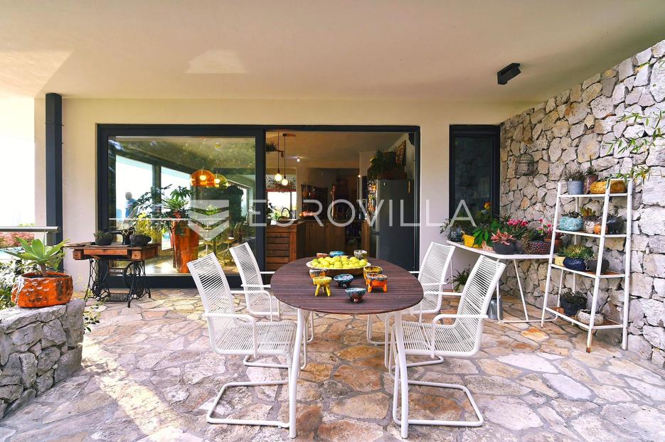 Casa In vendita -  Kostrena