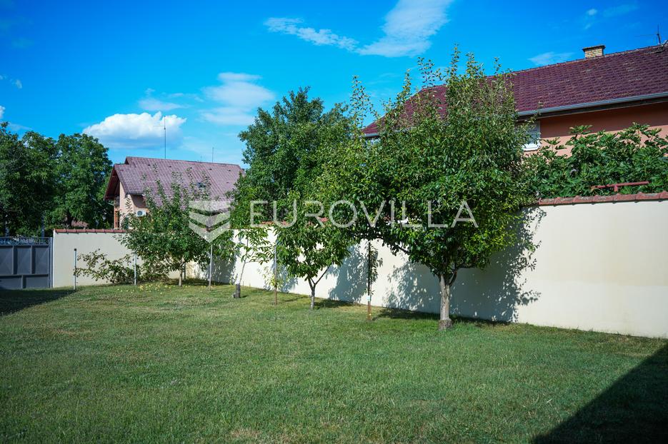 Haus Zu verkaufen -  Vinkovci