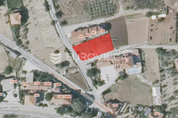 Pozemek na prodej 667 m² – Seget Donji