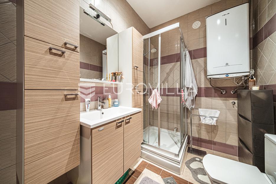 Haus Zu verkaufen - Grad Zagreb Maksimir
