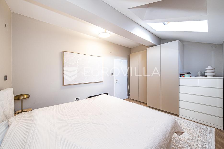 Haus Zu verkaufen - Grad Zagreb Maksimir