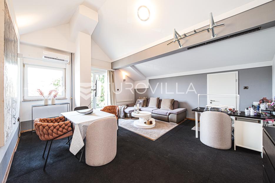 Haus Zu verkaufen - Grad Zagreb Maksimir