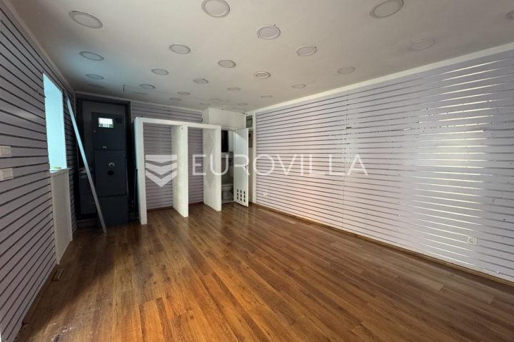 Gewerbefläche Zu vermieten - Istarska Rovinj - foto 3/6