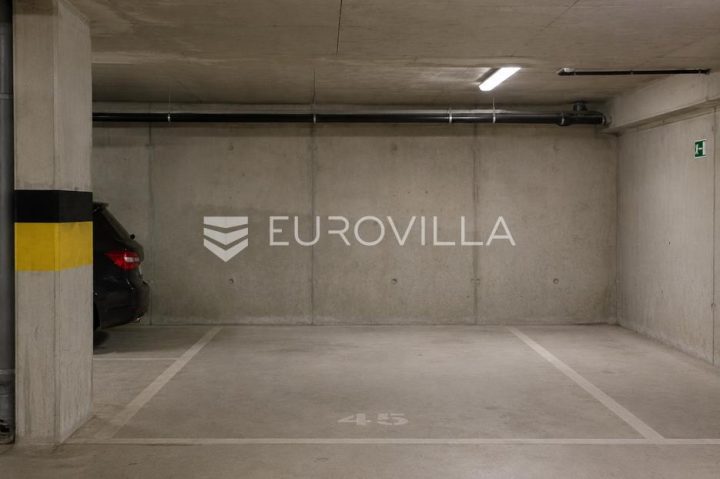 Dom na predaj 12 m² – Žnjan