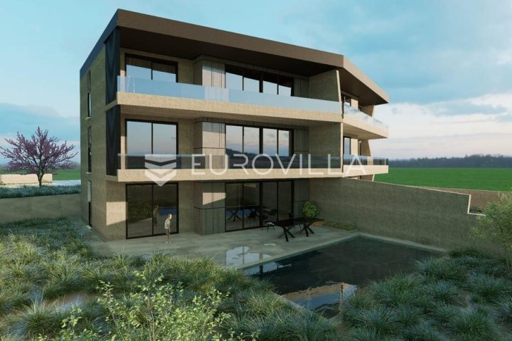 Zemljište na prodaju 1292 m² – Premantura