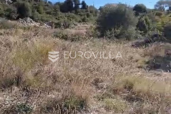 Land for sale 749 m² – Sevid