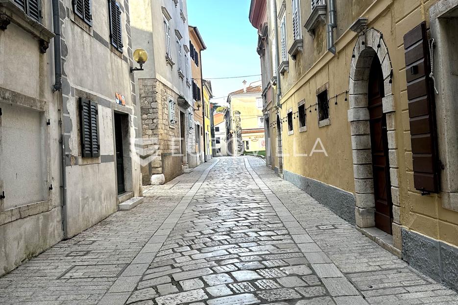 Apartment Zu verkaufen - Poreč - foto 1/7