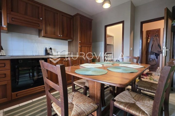 Apartma za najem 42 m² – Zeleno Polje