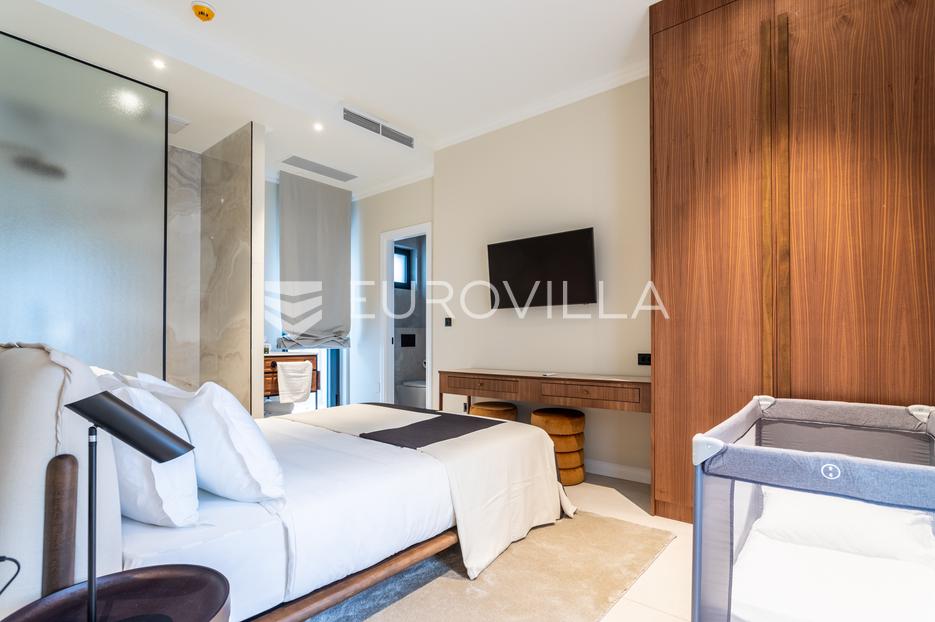 Haus Zu verkaufen - Splitsko-dalmatinska Trogir