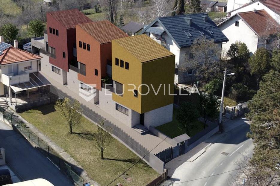 Hiša Na predaj - Grad Zagreb Maksimir - foto 2/3