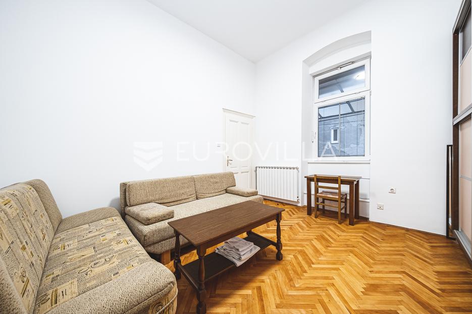 Flat For sale - Donji Grad - foto 1/11