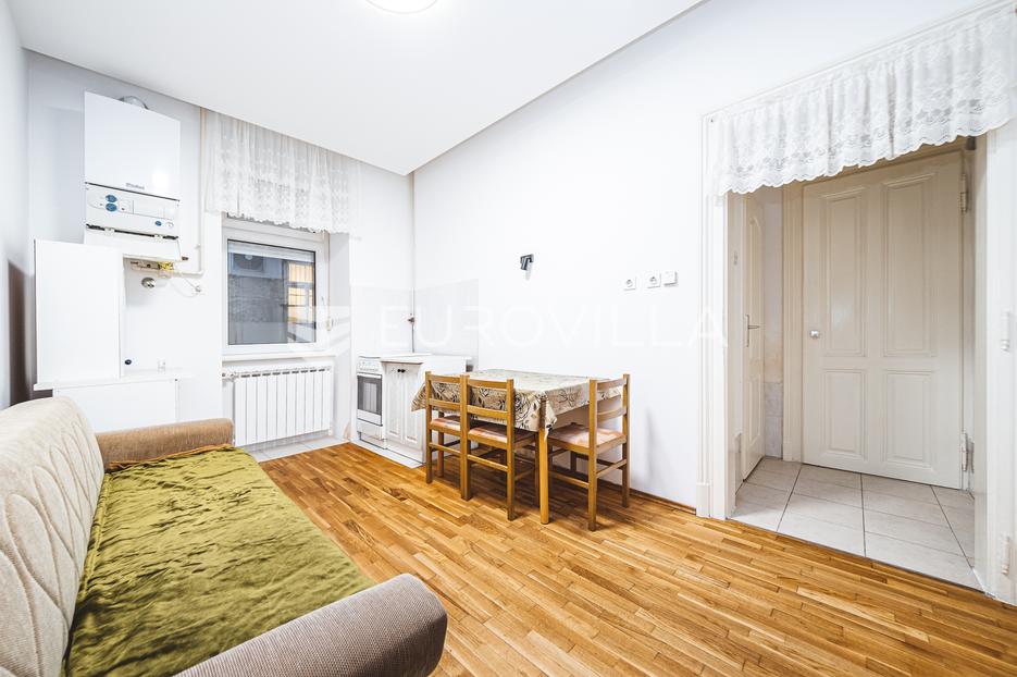 Flat For sale - Donji Grad - foto 4/11