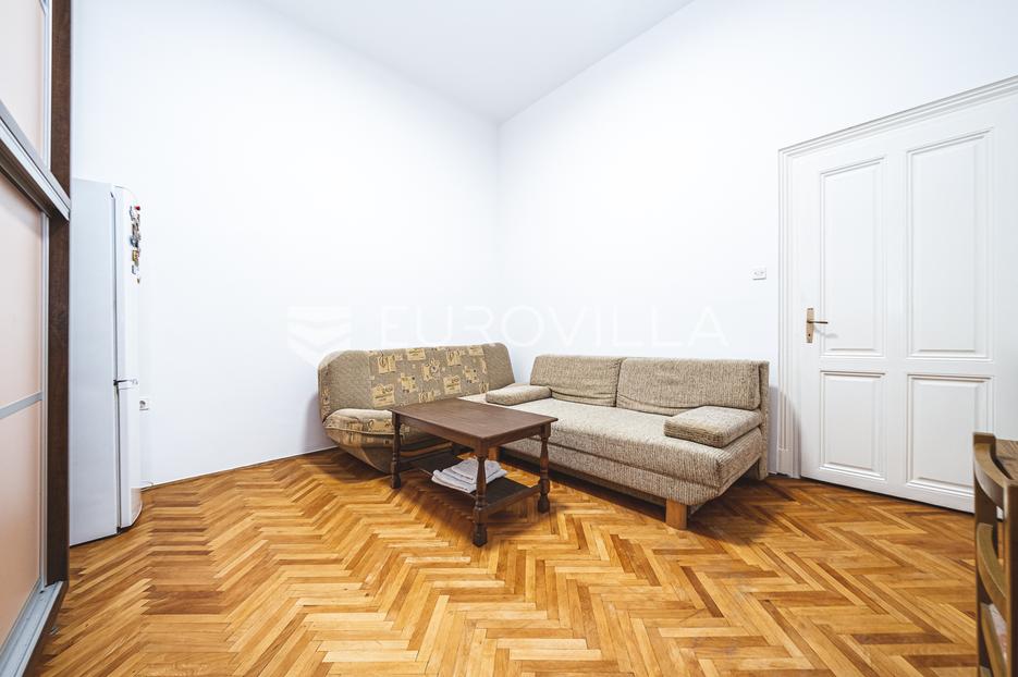 Flat For sale -  Donji Grad