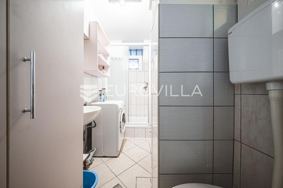 Flat For sale -  Donji Grad