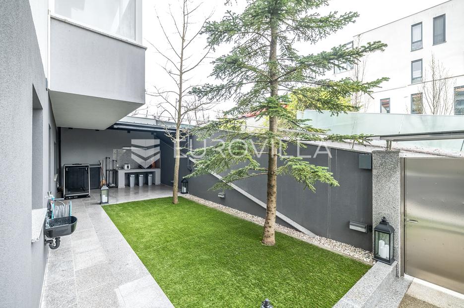 Apartma Naprodaj - Grad Zagreb Črnomerec