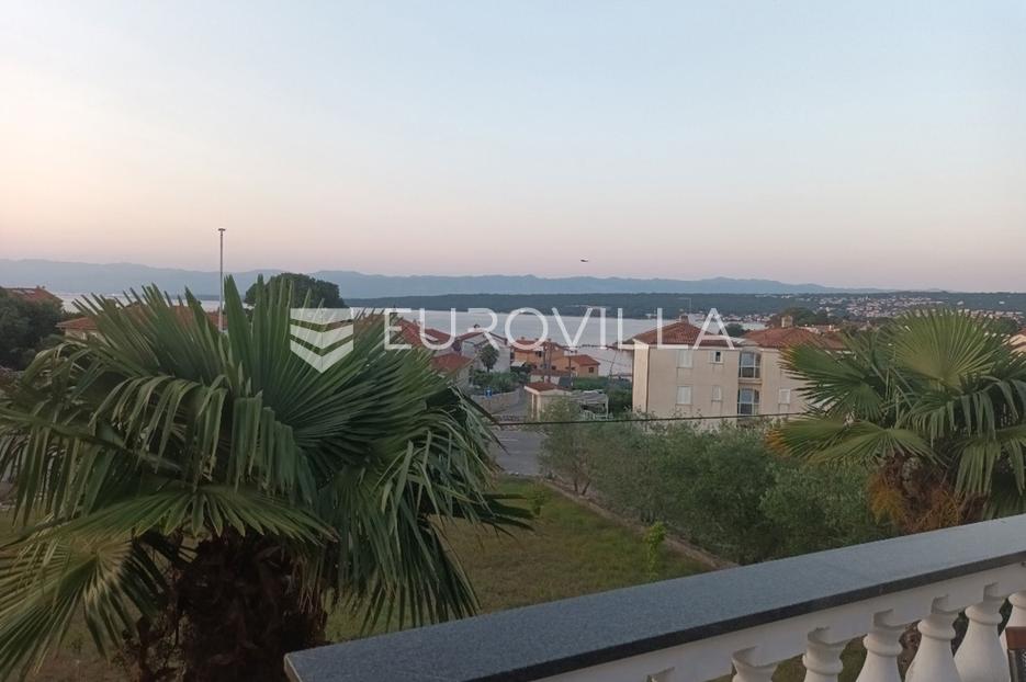 Hiša Na predaj Vantačići