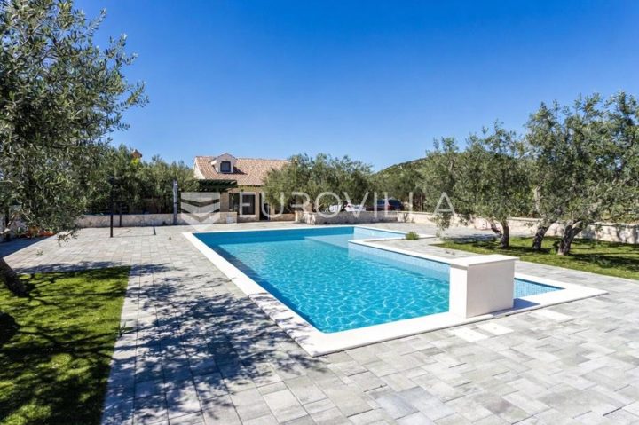 Casa in vendita 130 m² – Gaćelezi
