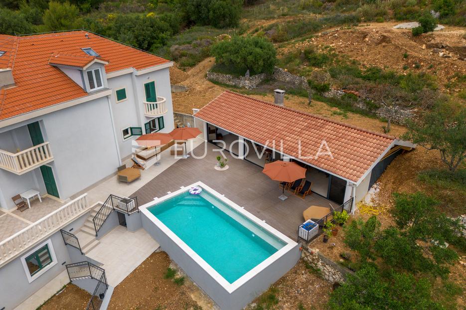 Maison À vendre -  Dugi Rat