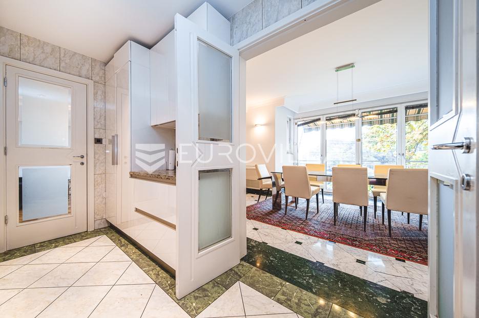 Appartement À vendre -  Gornji Grad - Medveščak