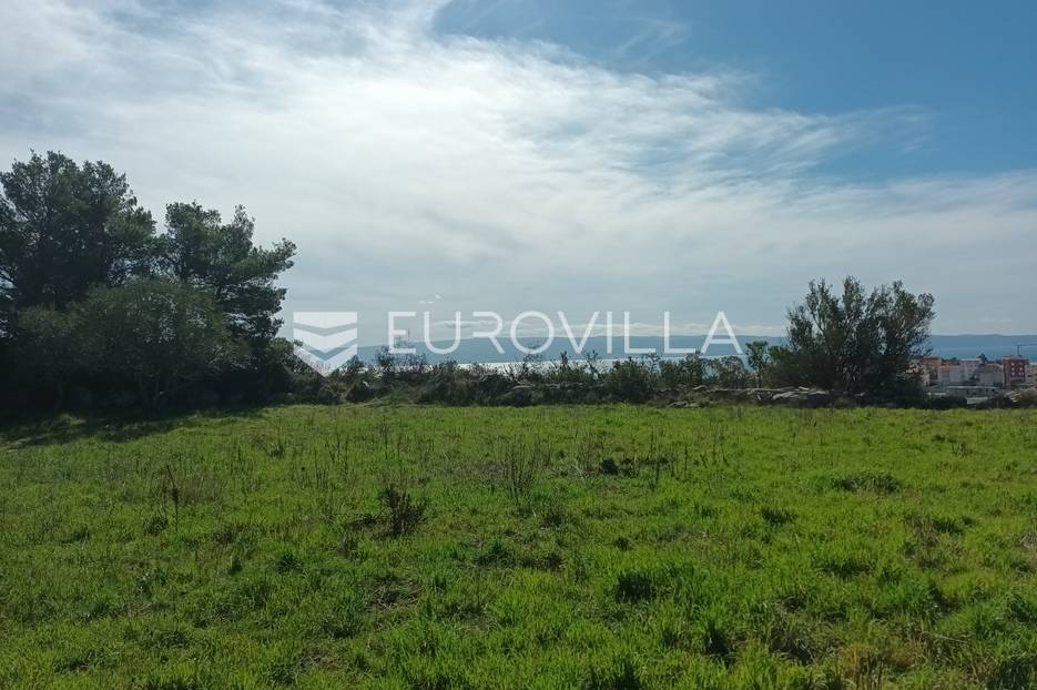 Land For sale Podstrana