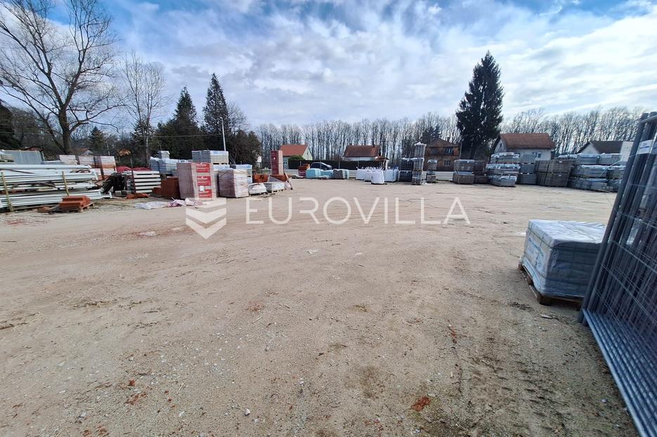 Pozemek Na prodej -  Karlovac