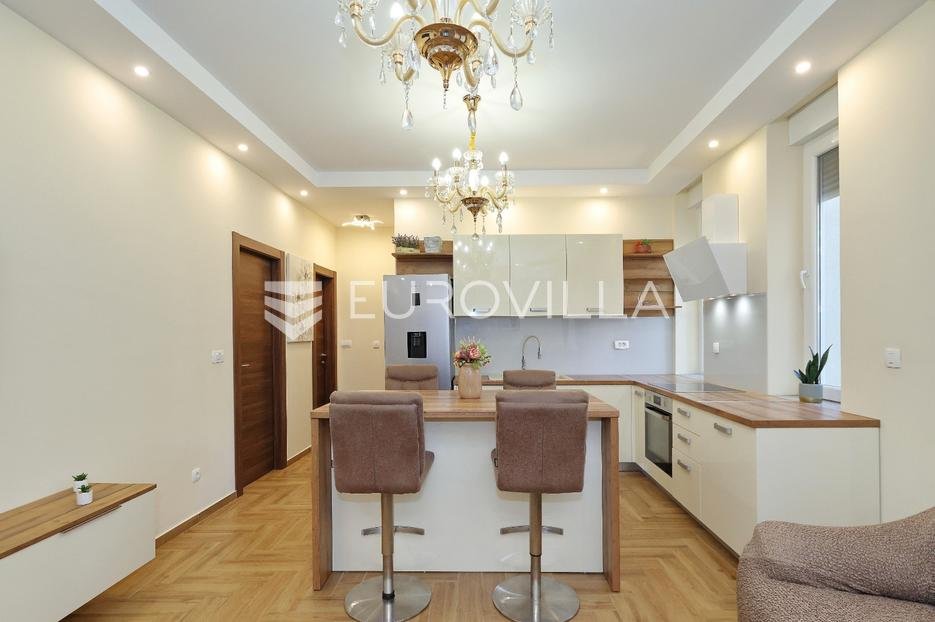 Appartamento In vendita - Zadarska Zadar