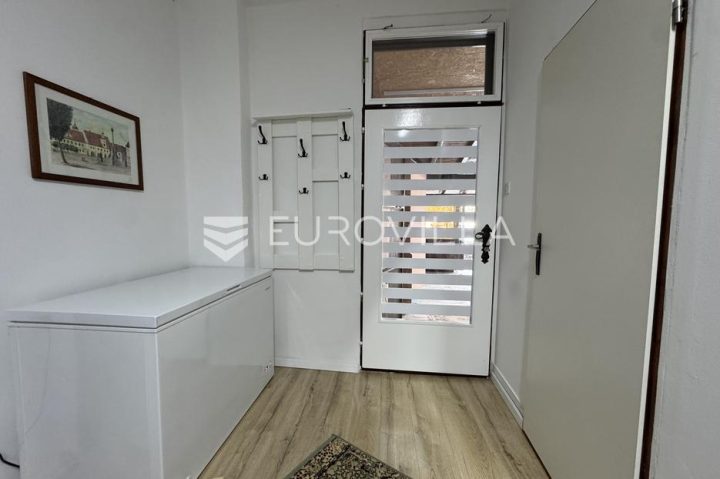 Gewerbefläche Zu verkaufen - Osječko-baranjska Osijek - foto 5/12