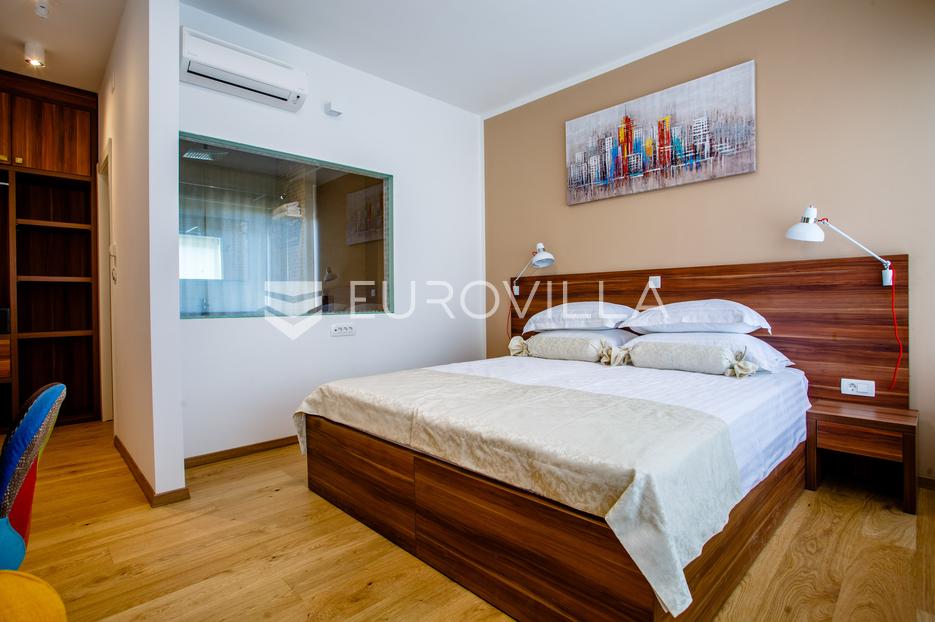 Kuća Na prodaju -  Kaštela