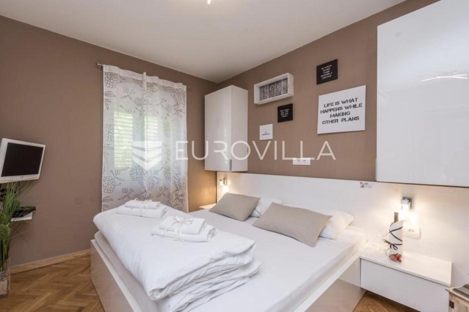 Casa In vendita -  Zadar