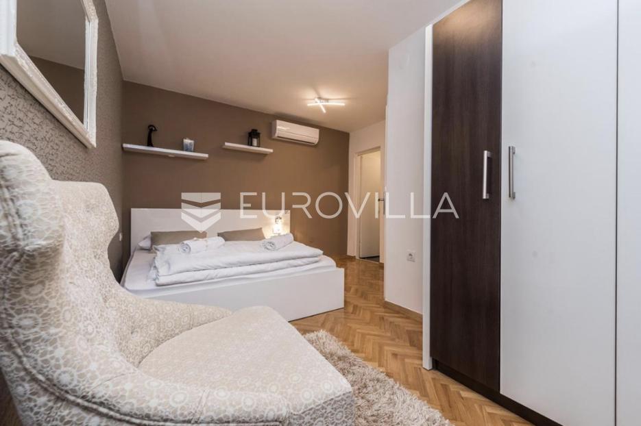 Casa In vendita -  Zadar