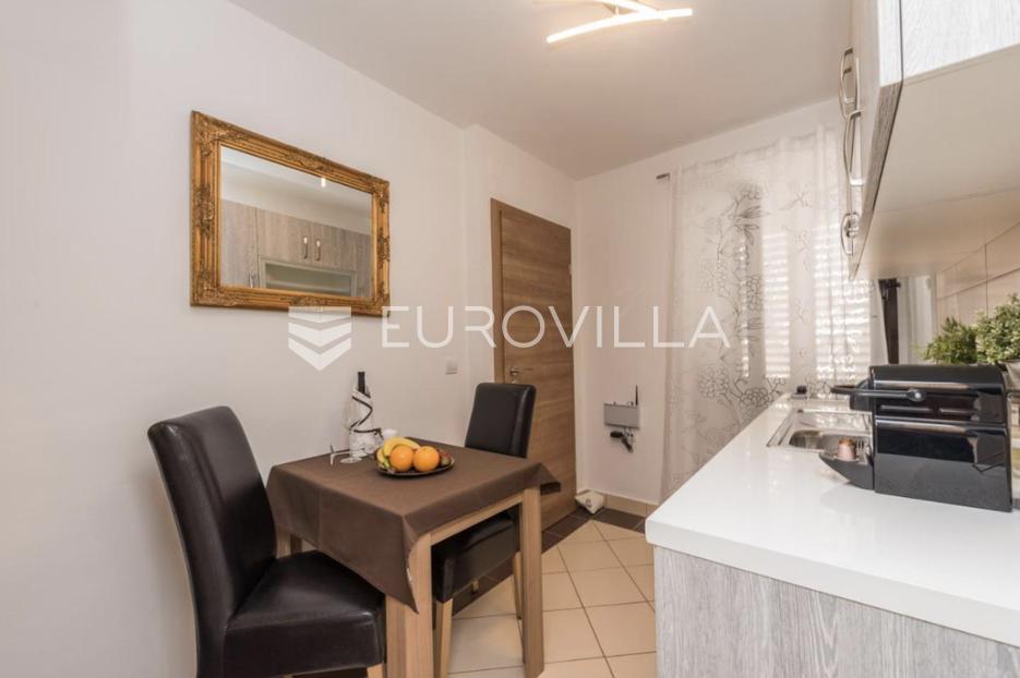 Casa In vendita -  Zadar
