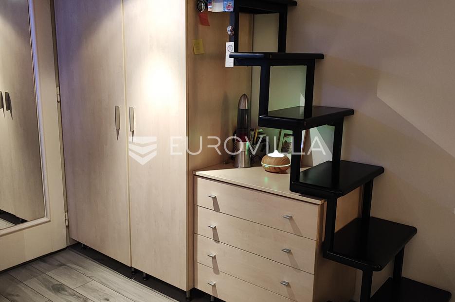 Flat For sale -  Donji Grad