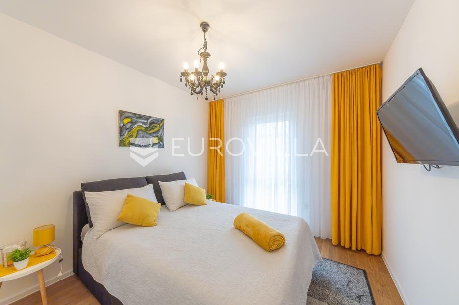 Flat For rent - Osječko-baranjska Osijek