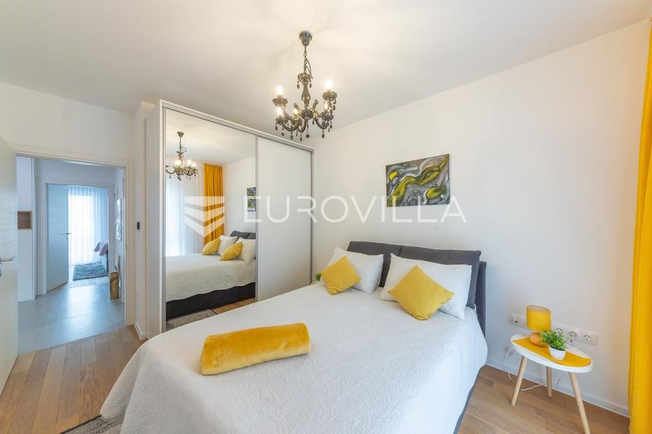 Flat For rent - Osječko-baranjska Osijek