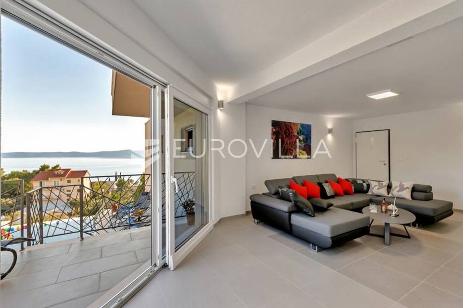 Kuća Na prodaju -  Podgora