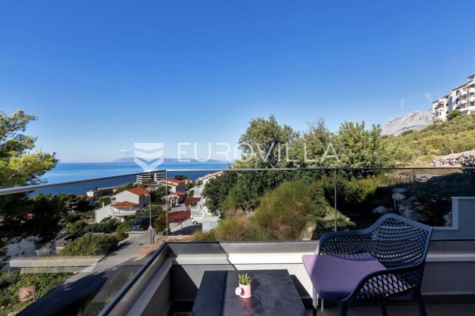 Kuća Na prodaju -  Podgora