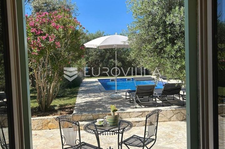 Hiša naprodaj 110 m² – Privlaka