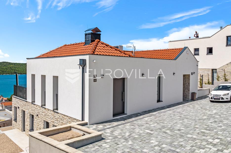 Hiša Naprodaj - Šibensko-kninska Šibenik - Okolica