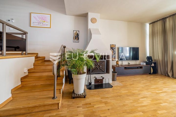 Haus Zu verkaufen - Primorsko-goranska Omišalj - foto 5/32