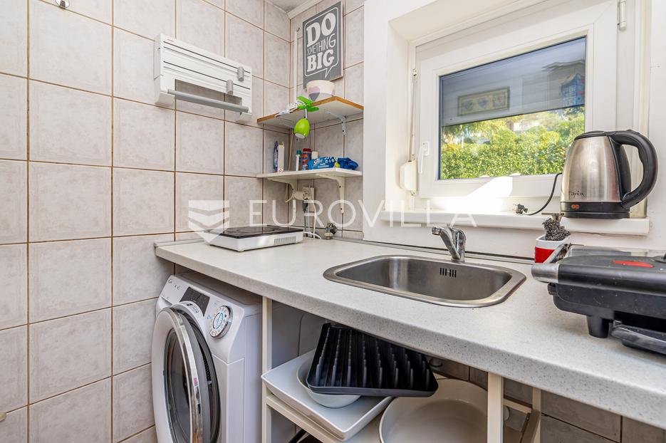 Haus Zu verkaufen -  Omišalj