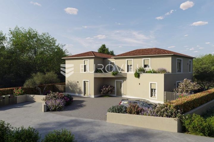Kuća na prodaju 130 m² – Novigrad