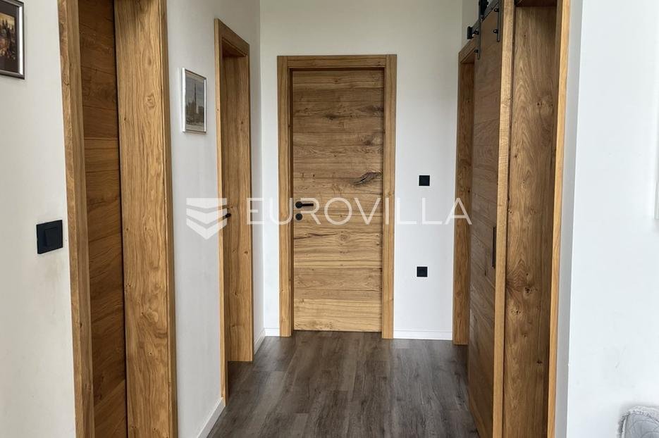 Haus Zu verkaufen - Varaždinska Gornji Kneginec