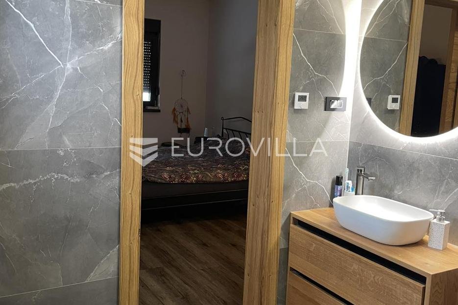 Haus Zu verkaufen - Varaždinska Gornji Kneginec