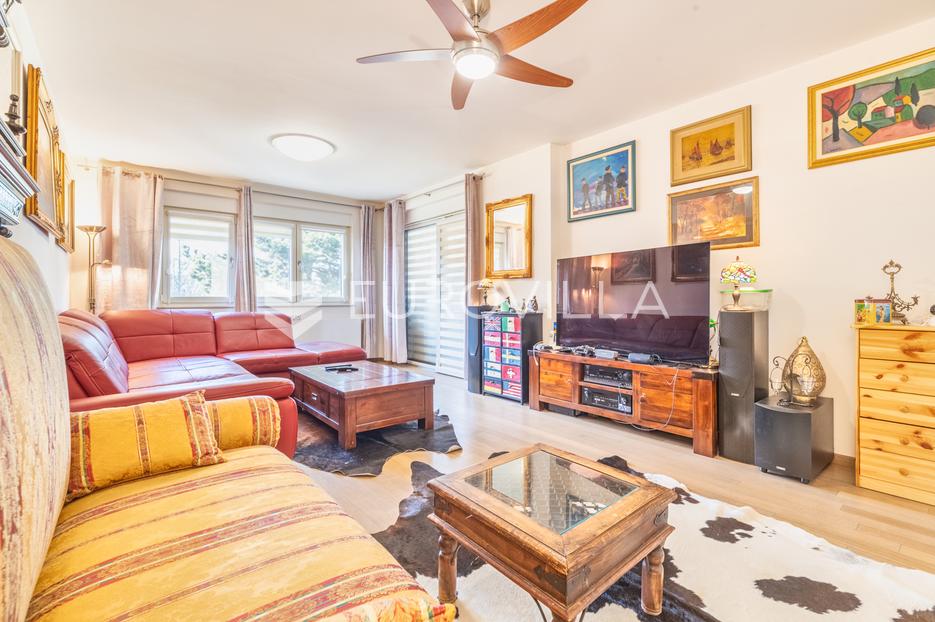 Apartma Na predaj -  Maksimir