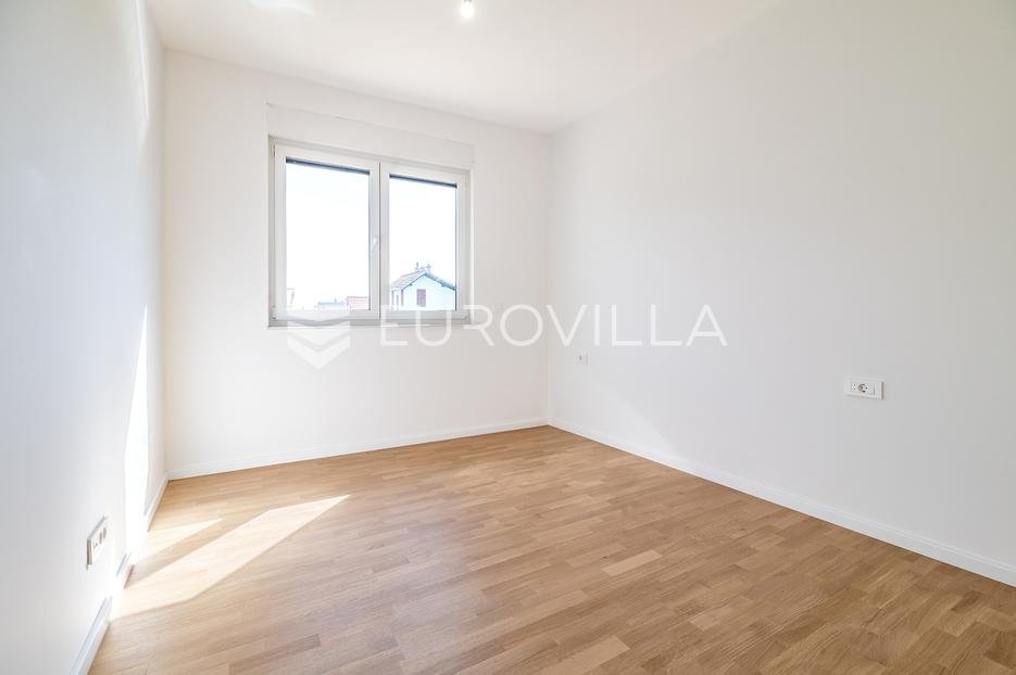 Mieszkanie Na sprzedaż - Grad Zagreb Gornja Dubrava