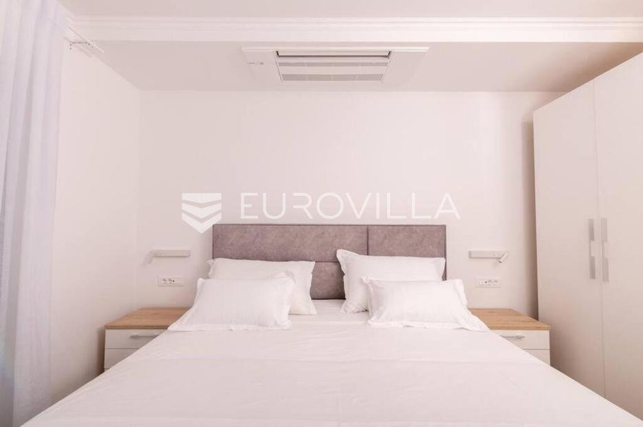 Maison À louer - Splitsko-dalmatinska Kaštela