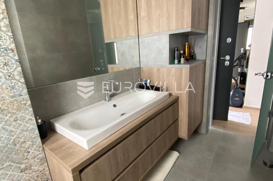 Apartment Zu verkaufen -  Zadar - Okolica