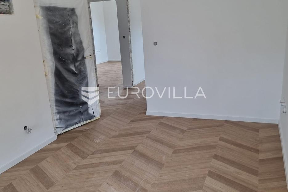 Apartmán Na predaj -  Kolan