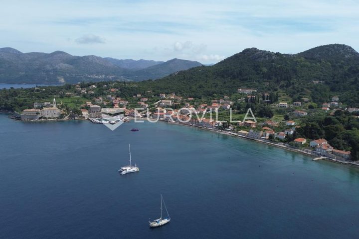 Terreno in vendita 841 m² – Lopud