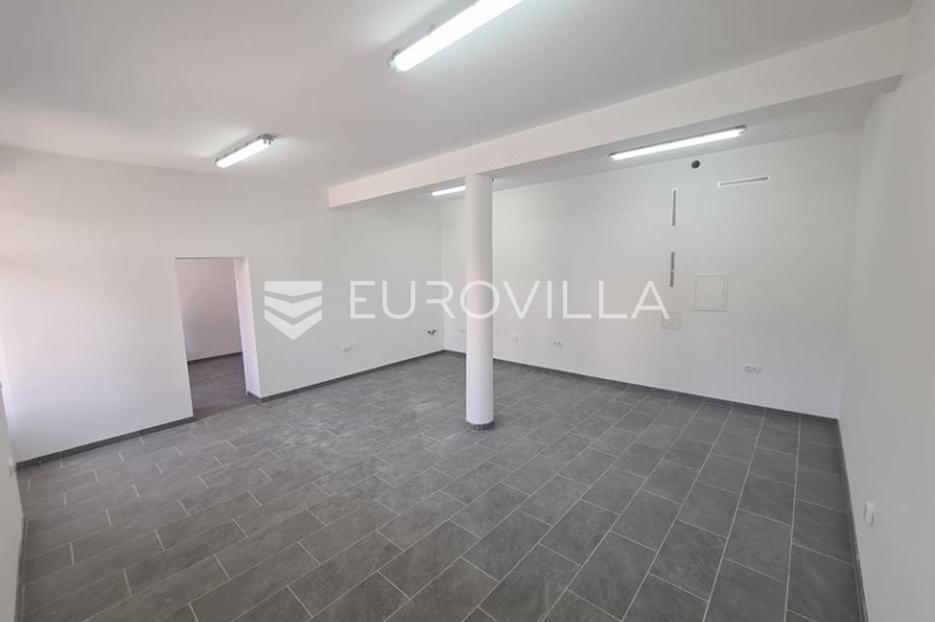 Commerciale In vendita Ljubešćica